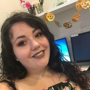 Meet your Posher, Arissa